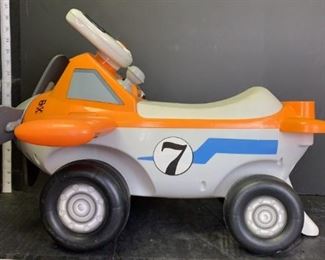 airplane ride on toy