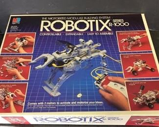 Vintage Robotix game