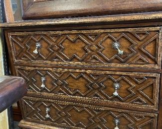 Marge carson nightstands x2