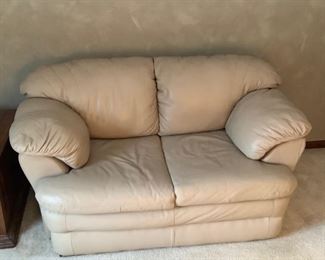 Leather Love seat