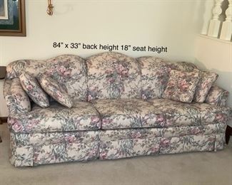Broyhill Sofa with scalloped back!  Outstanding condition