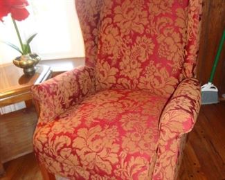 Comfy Chair that is a recliner