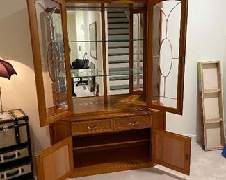 BEAUTIFUL NATURAL CHERRY CHINA CABINET    81" X 60" X 13.5                                                                             
EXCELLENT CONDITION
