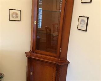 CHERRY  CORNER CABINET               
EXCELLENT CONDITION  7.5" X 28.5" X 79"                      