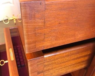 NATURAL CHERRY SILVERWARE CHEST                  

