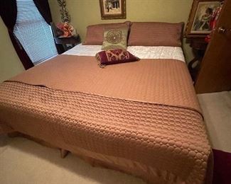 king mattress/box/frame
