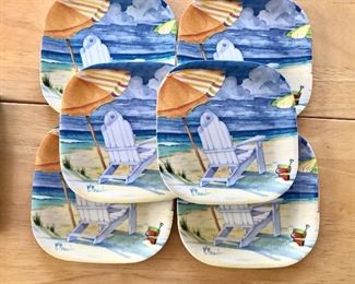 $25 Set of 6 beach plastic plates in original box 