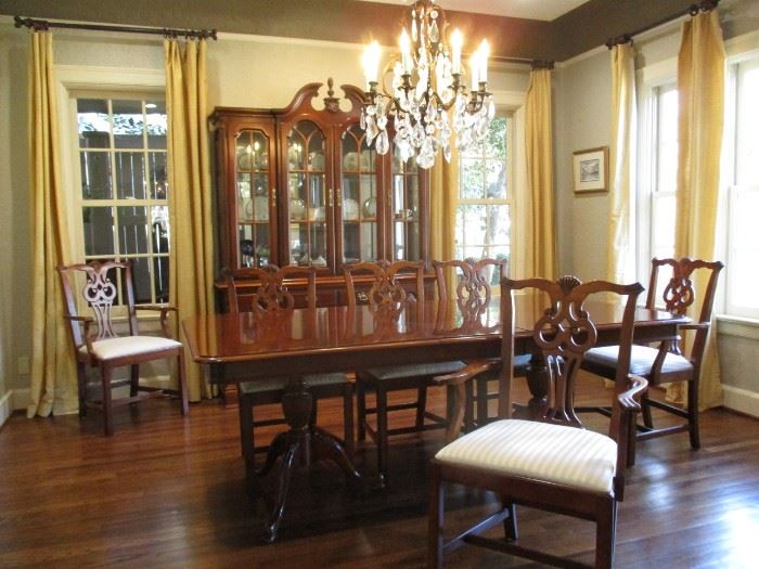 Chippendale style Dining Suite