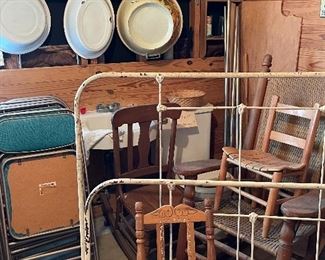 Full size Iron bed w/rails, rockers, wash basins