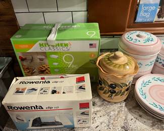 Provincial Olives ceramic cookie jar
New in box cookware set
Rowenta iron