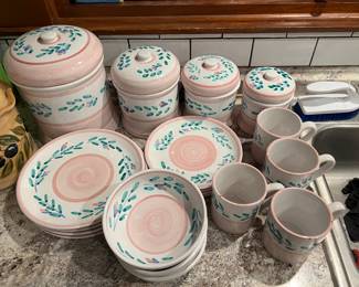 Caleca Pink Garland dinner service for 4 and 4 canister set. Hand Painted Floral Made In Italy