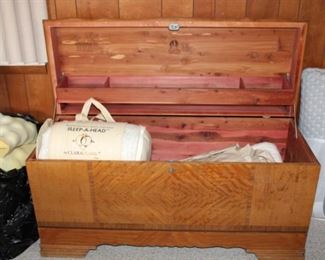 LANE CEDAR CHEST