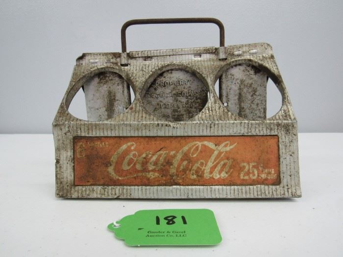 Vintage metal Coke carrier