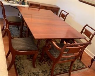 #14	Willet Gateleg Table w/6 chairs & 1 leaf  w/1 captain Chair & 5 other chairs   25.5-61x44Wx30   (does have some scratches on top)  w/table pads	 $425.00 
