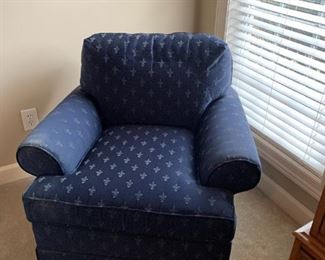 #32	Vanguard Blue Club Chair (as is arms)	 $75.00 
