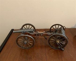 #45	Civil War Era Cannon  w/ammo wagon (as is) 1861 Dahlgren 	 $100.00 
