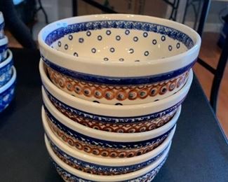 #91	Boleslawiec Polish Pottery Set of 5 Bowls 	 $35.00 
