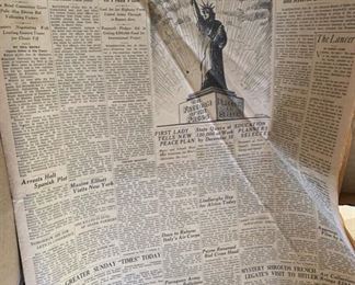 Vintage Los Angeles Times Newspapers 