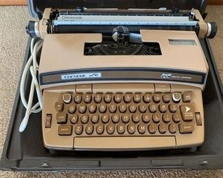 Coronet Electric Typewriter 