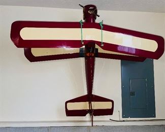 Large model airplane frame