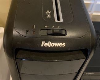 Fellowes Shredder