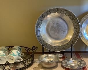 Decorative Platters, Trays, etc.