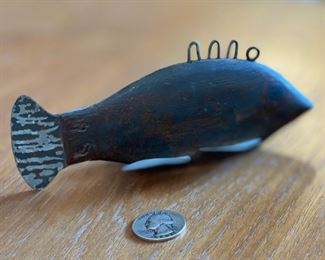 Antique Wood Fish Decoy Grey Folk Art	6in Long	
