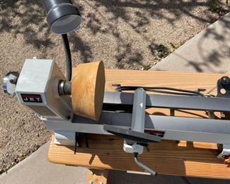 JET 12”x20” Wood Lathe JWL-1220 on custom Rolling Cart	43x54x18in	HxWxD

