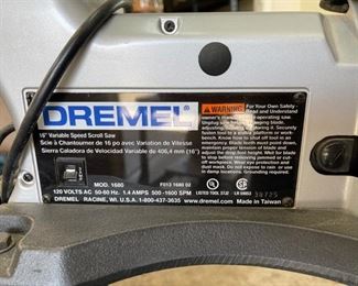 Dremel 1680 16" Variable Speed Scroll Saw on Rolling Cart	46x25x47in	HxWxD
