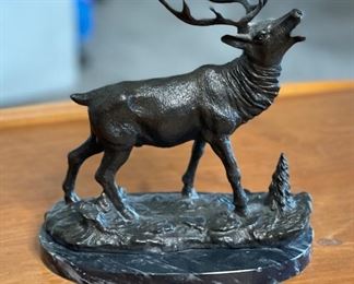 Bronze Stag Statue Sculpture	8.5x8.5x5in	HxWxD
