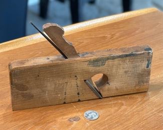 Robert Sorby & Sons Antique Wood Moulding Plane	6.5x9.5x1.5in	HxWxD
