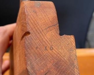 TJM Master Co Antique Wood Plane	6x9x2in	
