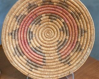 Authentic Navajo Wedding/Ceremonial 11 Point Star Basket Oljato Monument Valley 1971 Native American	15.5in Diameter	
