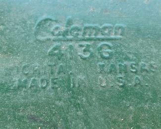 Coleman 413G Vintage Camp Stove		
