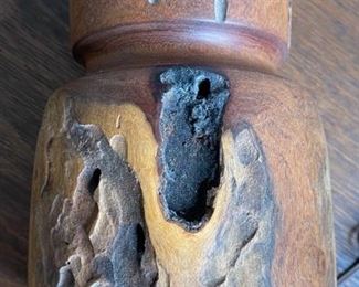 Artist Made Burlwood Rustic Lamp	24in H x 19in diameter	
