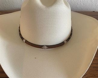 Resistol 8x Self-Conforming Cowboy Hat	59, 7 3/8	
