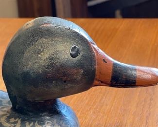 Antique Duck Decoy Black stripe bill	5.6x15in	HxWxD
