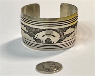 Vintage Navajo Sterling Silver Fetish Bear Cuff Bracelet