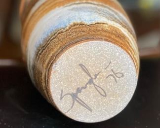 Glenn Spangler MCM Studio Pottery Vase	9in H x 4.75in Diameter at top	
