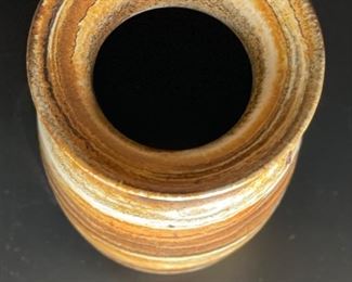 Glenn Spangler MCM Studio Pottery Vase	9in H x 4.75in Diameter at top	
