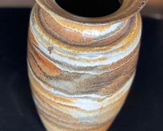 Glenn Spangler MCM Studio Pottery Vase	9in H x 4.75in Diameter at top	
