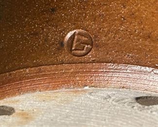 Gunther Pottery Stoneware Studio Pottery Glaze Ribbed Vase	12in H x 5in Diameter at widest	
