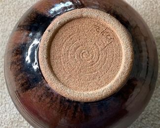 Lg  Stoneware Studio Pottery Glaze Ribbed Vase	14in H x 10in Diameter	
