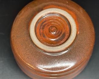 Gunther Stoneware Studio Pottery Glaze Dish Bowl	14.25in Diameter x 3.5in H	
