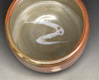 Gunther Stoneware Studio Pottery Glaze Dish Bowl	14.25in Diameter x 3.5in H	
