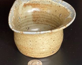 Stoneware Studio Pottery Hanging	3.25x5x4.5in	
