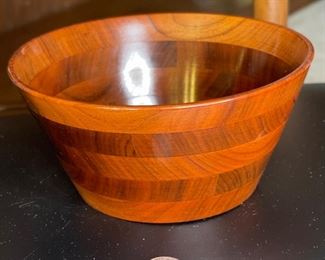 EBC Wood Walnut Artist Made Bowl	3.75in H x 8in Diameter	
