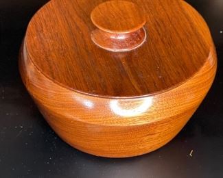 EBC Wood Walnut Artist Made Lidded Bowl	4in H x 6.5in Diameter	
