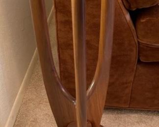 MCM Woolums/Modeline Adrian Pearsall Style Floor Lamp	60in H x 14in Diameter	
