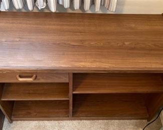 Faux Wood Veneer Office Shelf	26x43x19in	HxWxD
